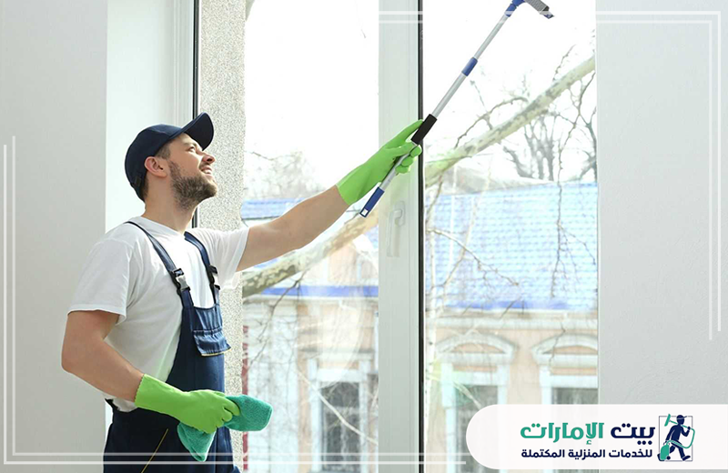 شركة تنظيف في عجمان 0509783583 بيت الإمارات نقدم شركتنا خدمة تنظيف متكاملة في عجمان تهدف إلى منحك بيئة نظيفة وصحية، مع عمال مدربين وأدوات متطورة تضمن نتائج لامعة تفوق توقعاتك.