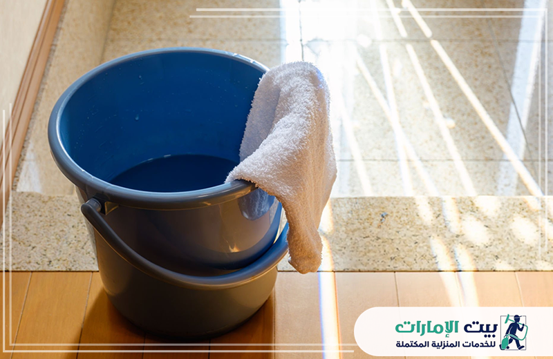 تنظيف وجلي الواجهات الزجاجية بام القيوين